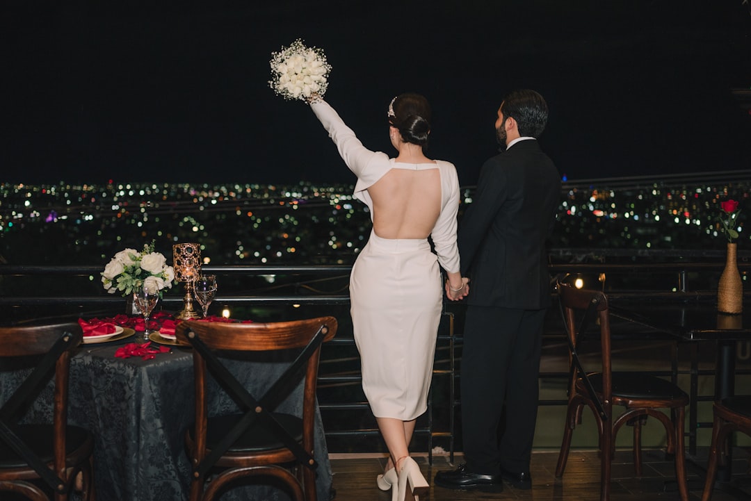 Photo civil wedding attire